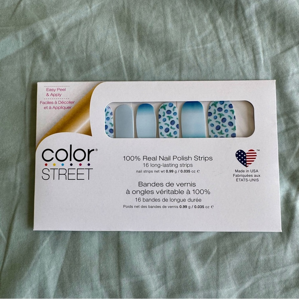 *Retired* Color Street: Berry Sweet | Pastel Blue Summer Spring Gradient Pale - Picture 3 of 11